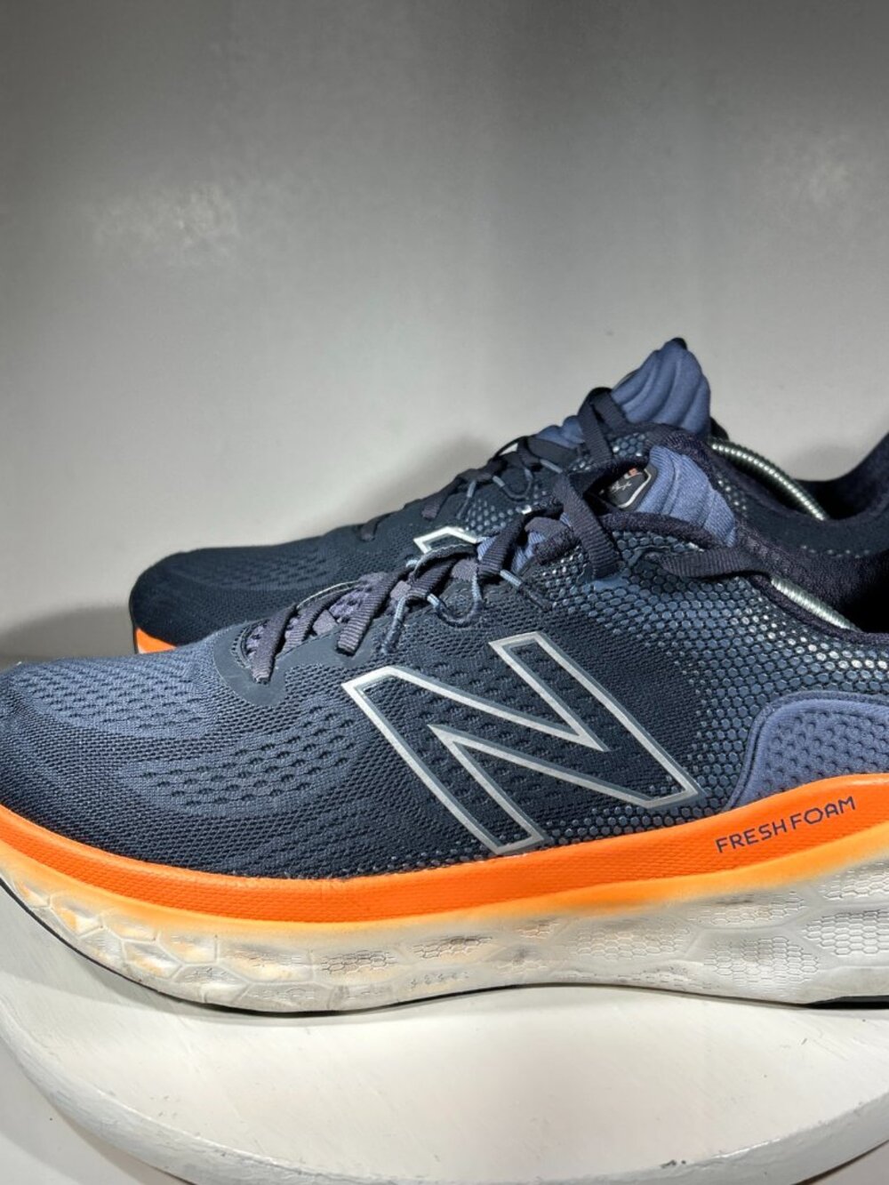 New Balance Fresh Foam MORE V3 Mens Running Shoes Size 12.5 Blue Sneakers Walk